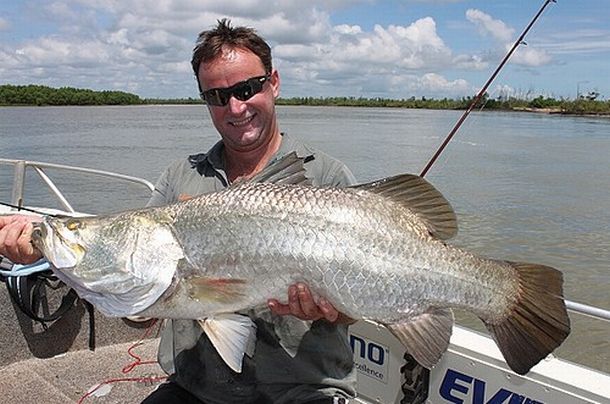 Haines Hunter MD John Haber displays a 760 prototype hull.